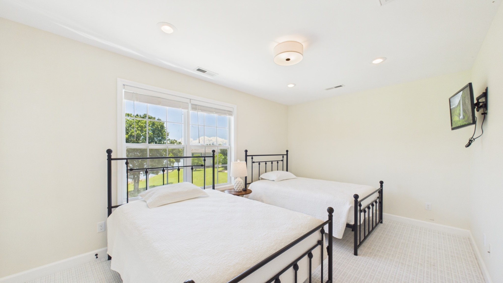 403 Moon Bay Dr