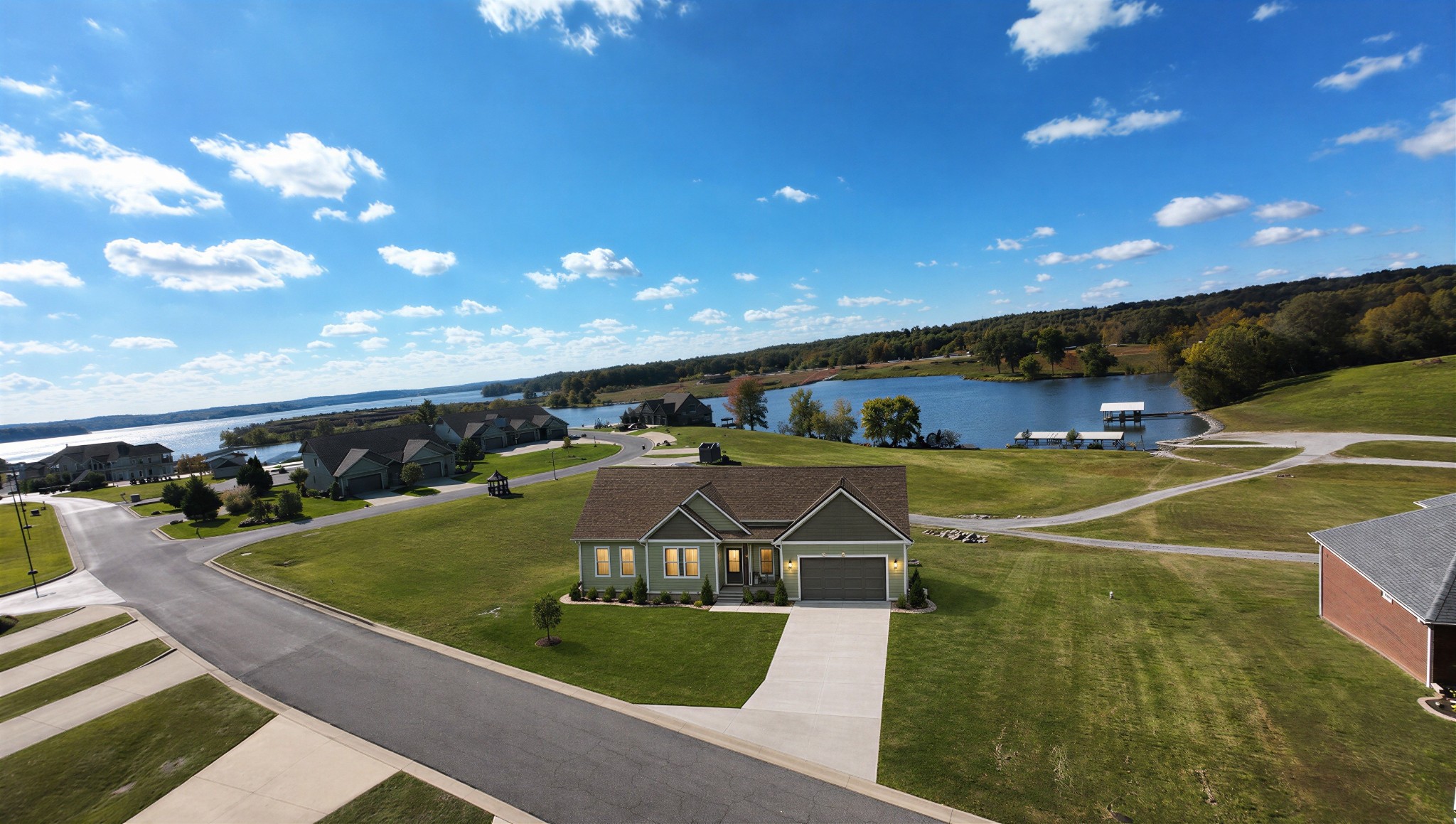 426 Moon Bay Dr