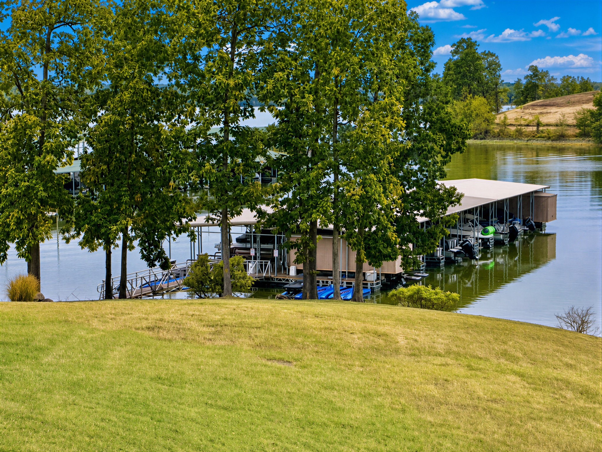 426 Moon Bay Dr