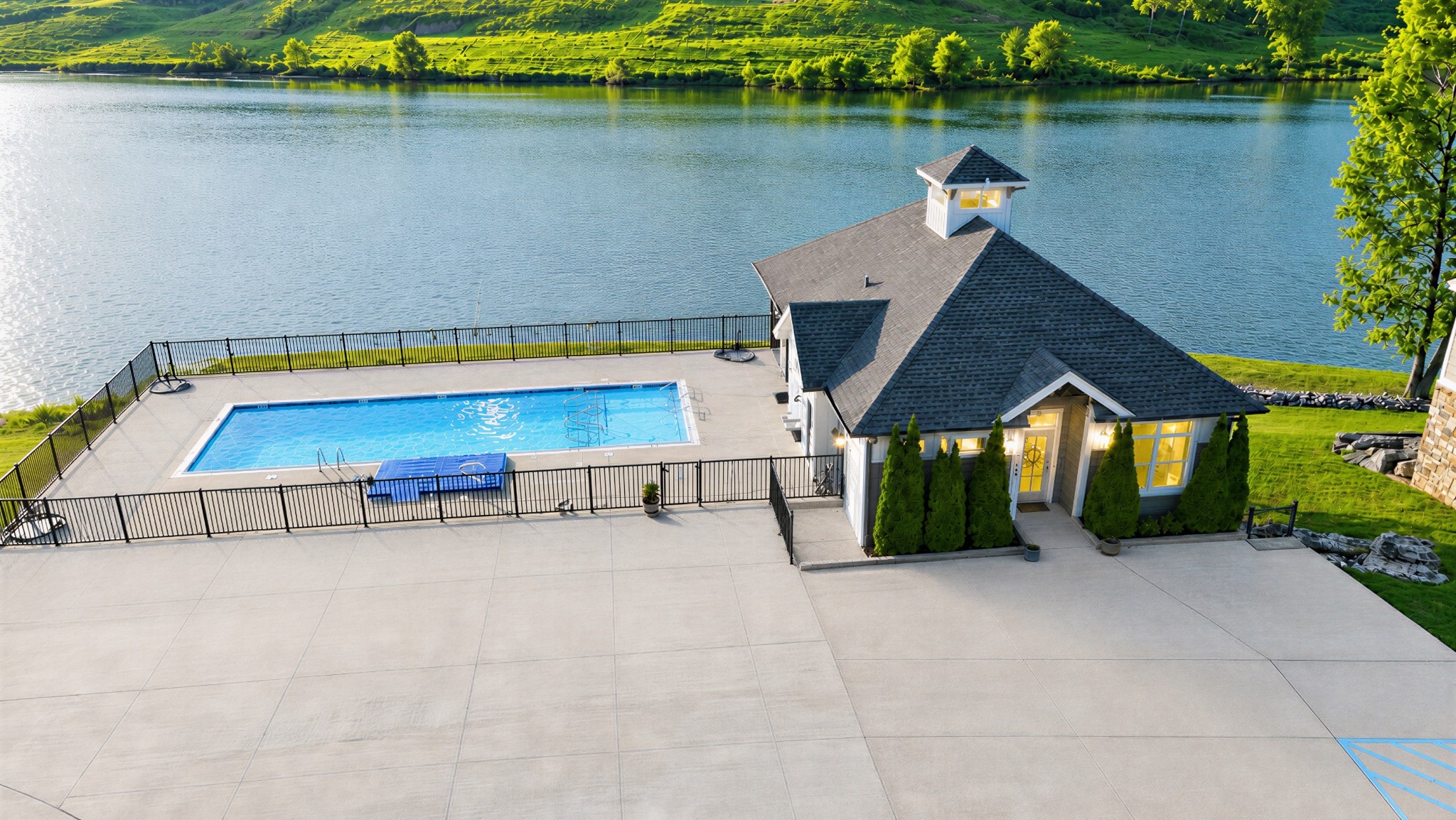 426 Moon Bay Dr
