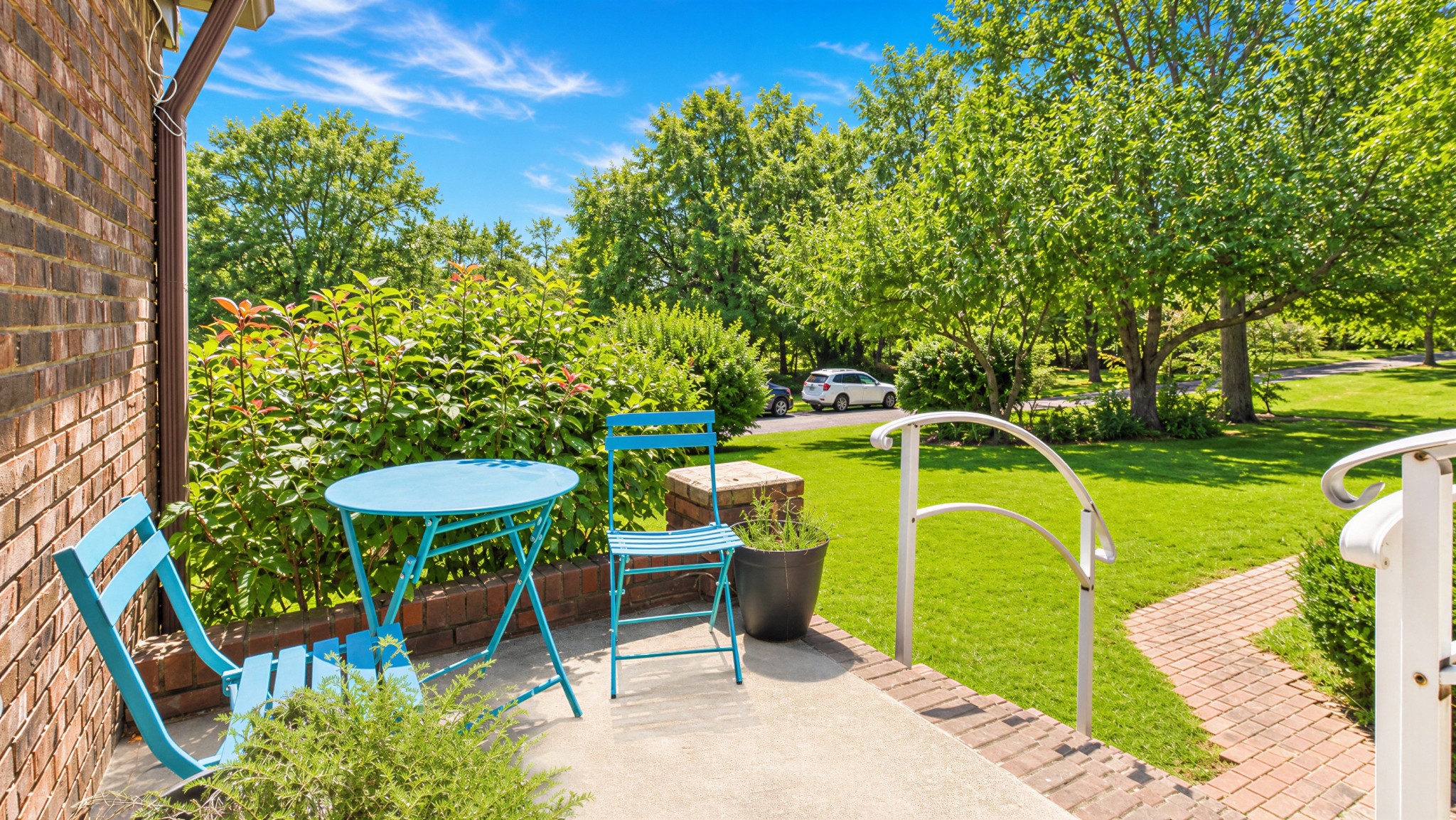 99 Dogwood Dr