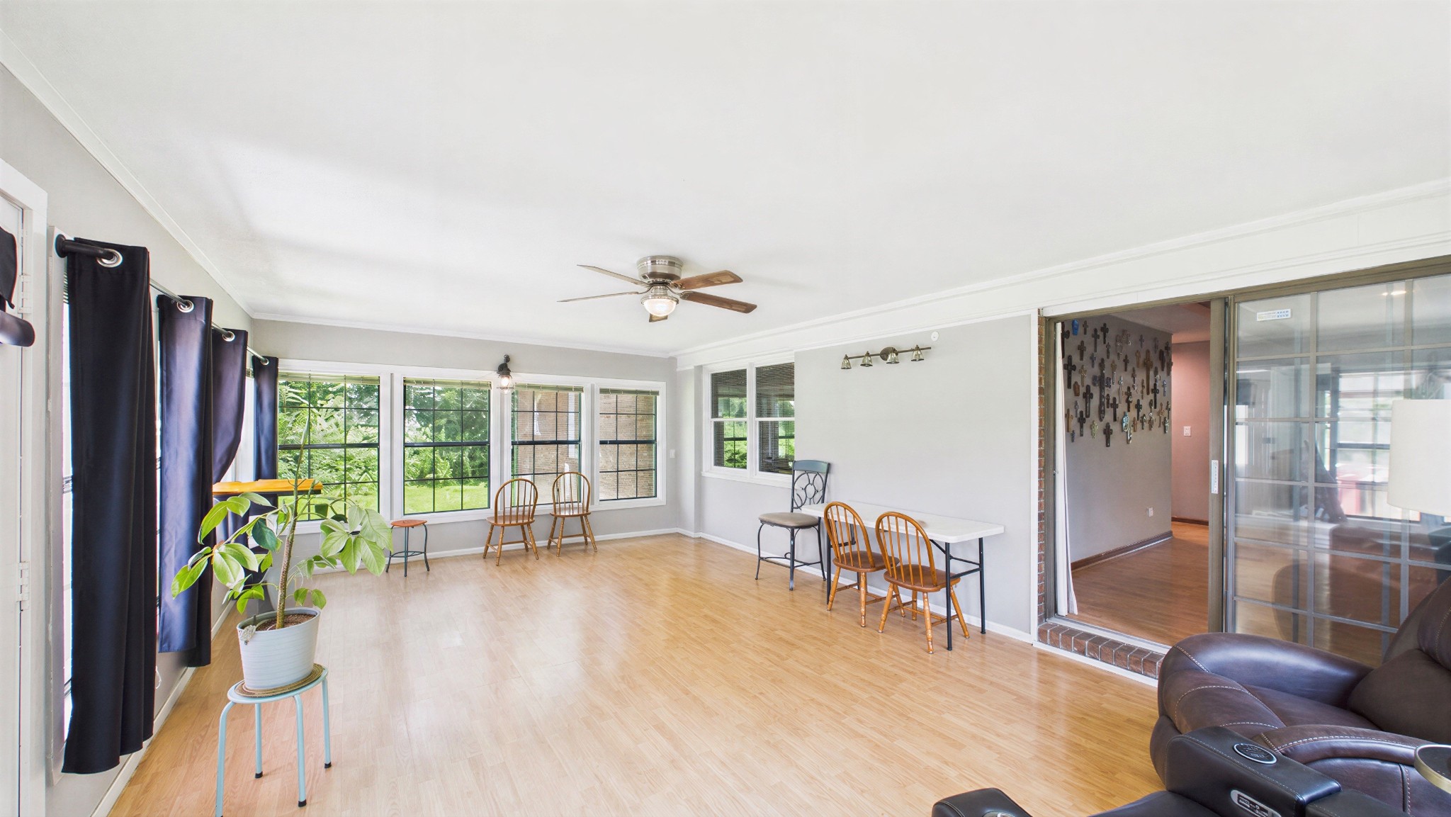 99 Dogwood Dr