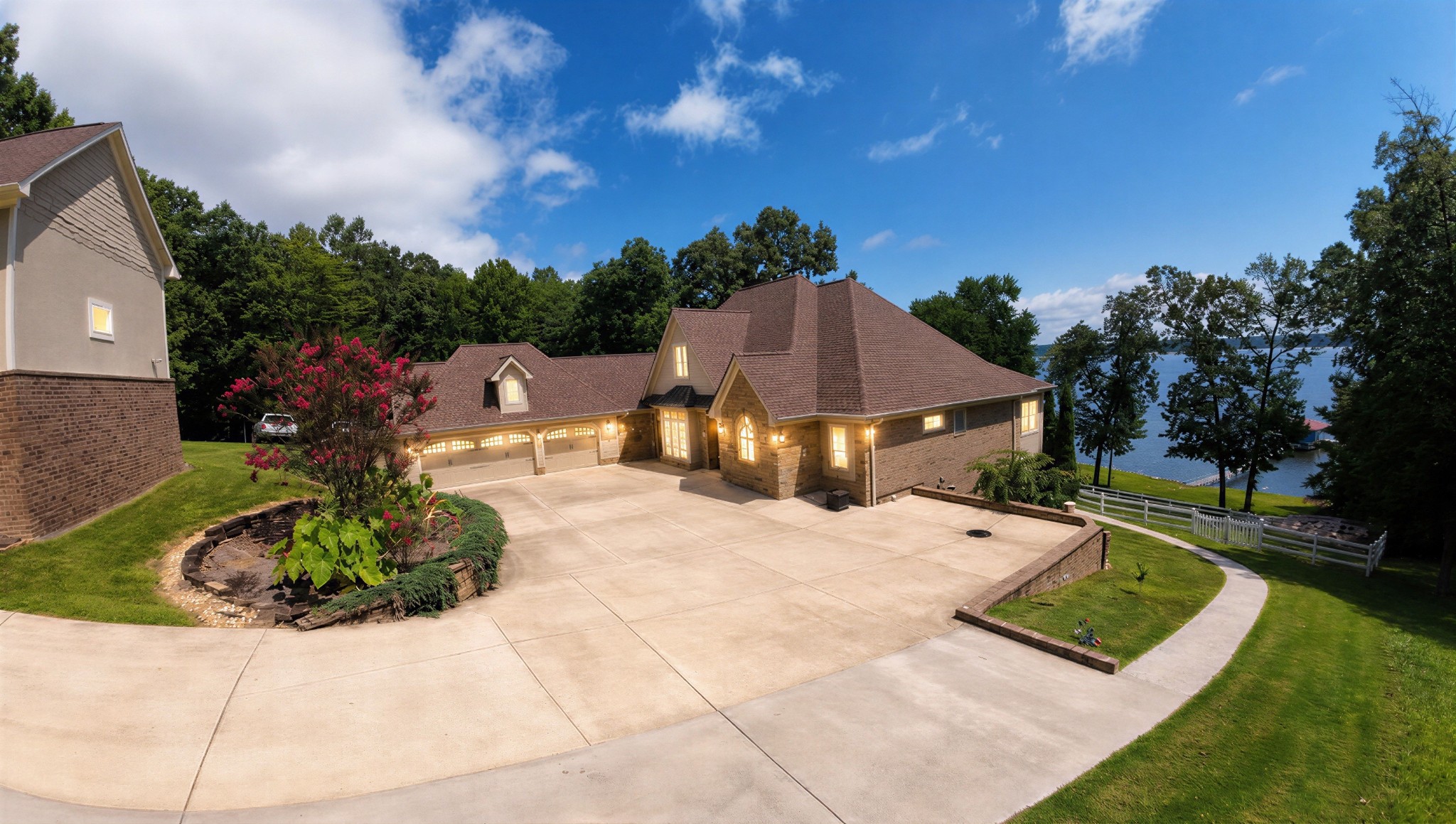 306 Red Water Dr