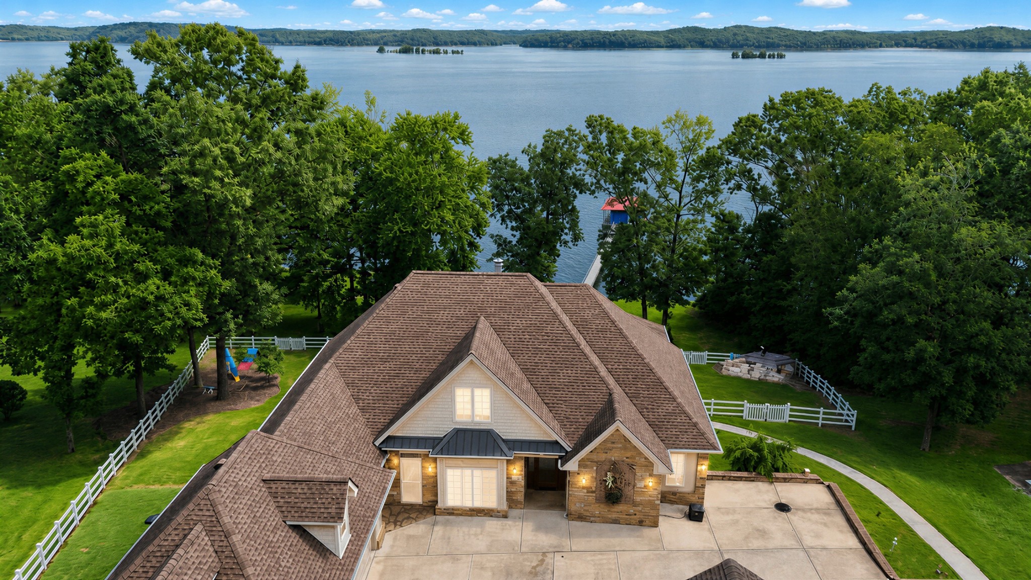 306 Red Water Dr