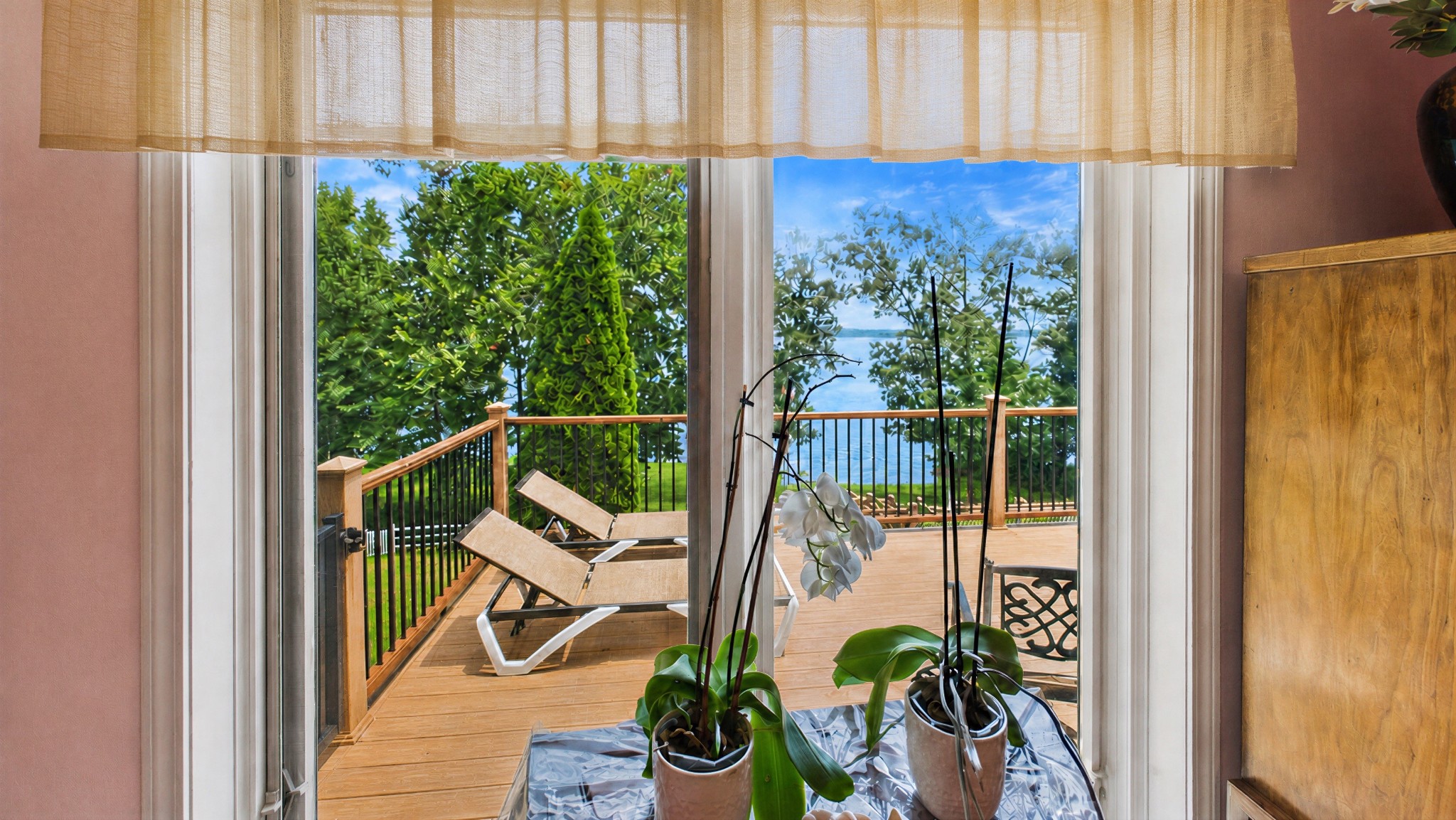 306 Red Water Dr