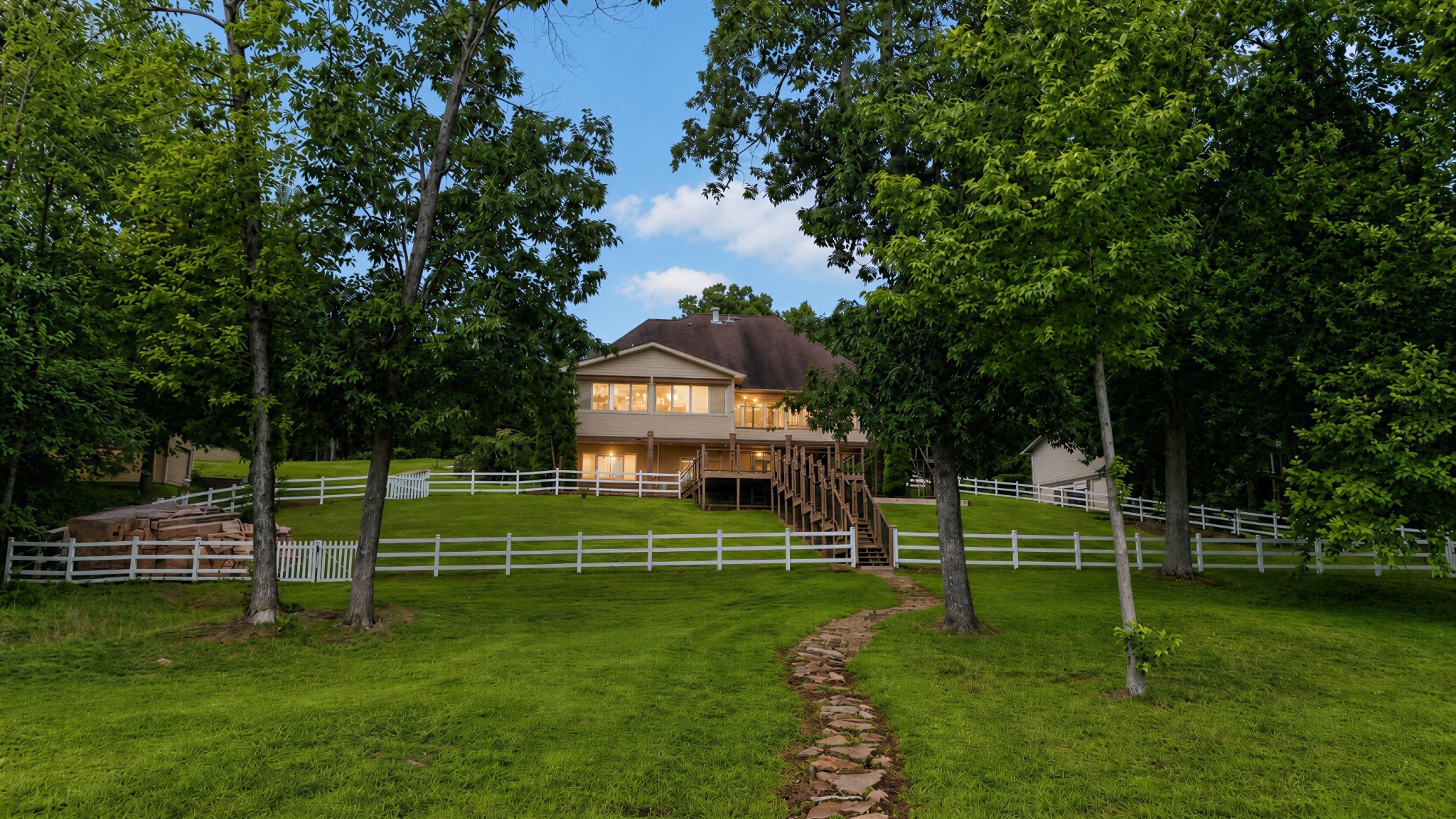 306 Red Water Dr
