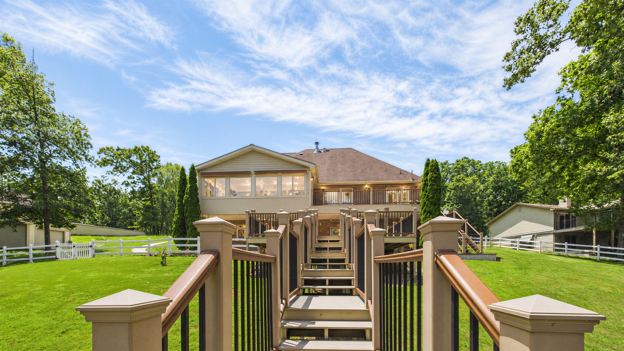306 Red Water Dr