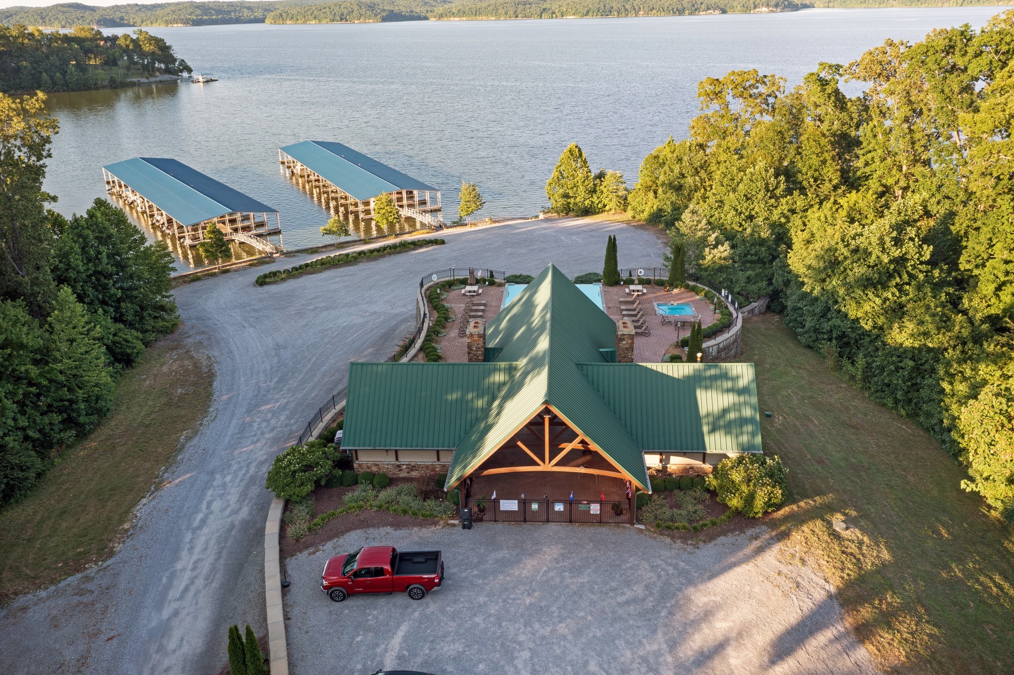 138 Deepwood Dr