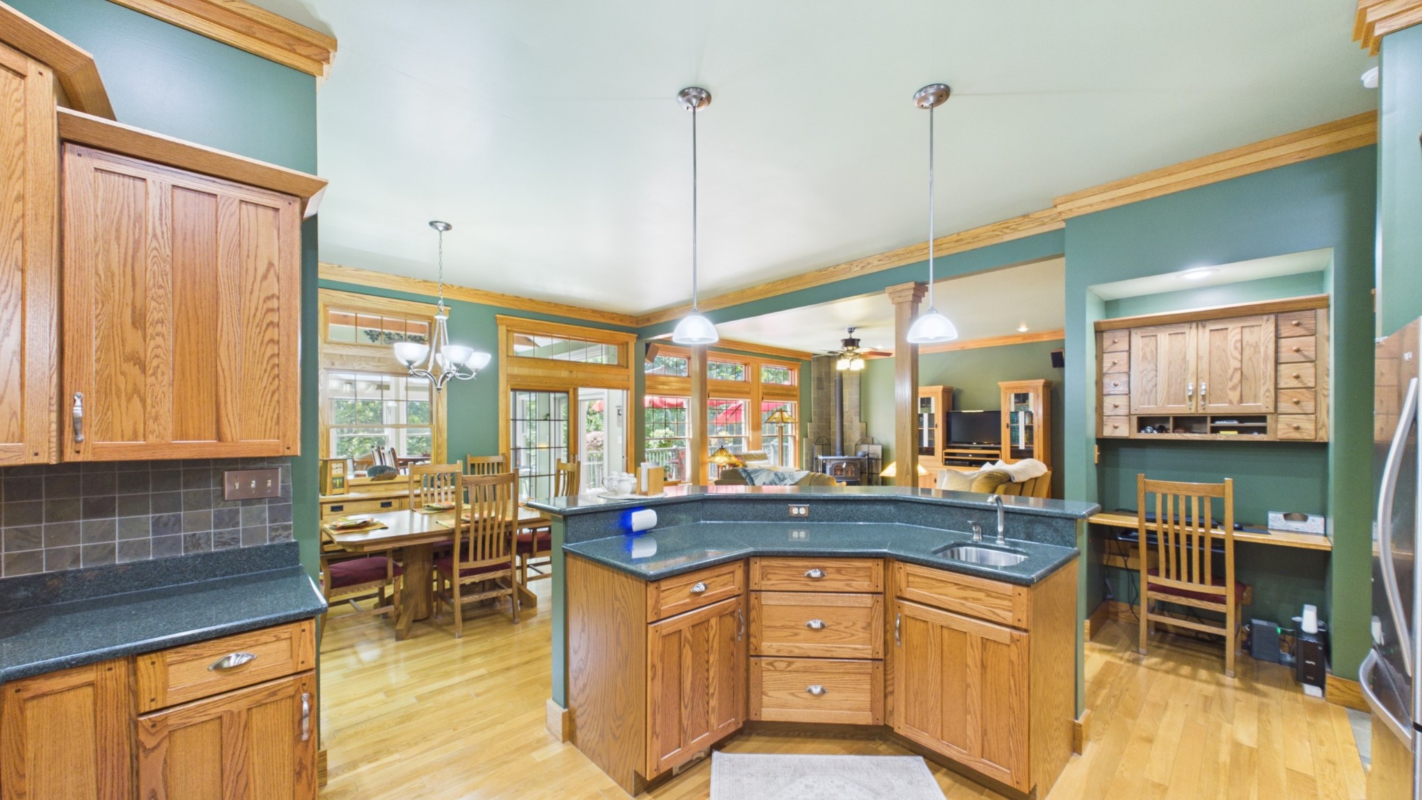 284 Crystal Creek Cir