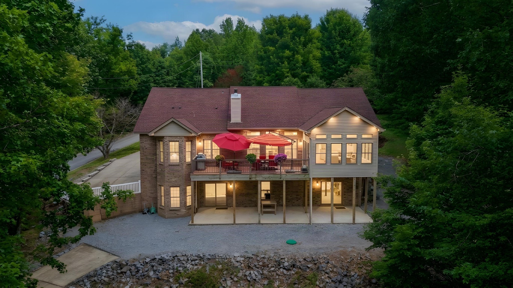284 Crystal Creek Cir