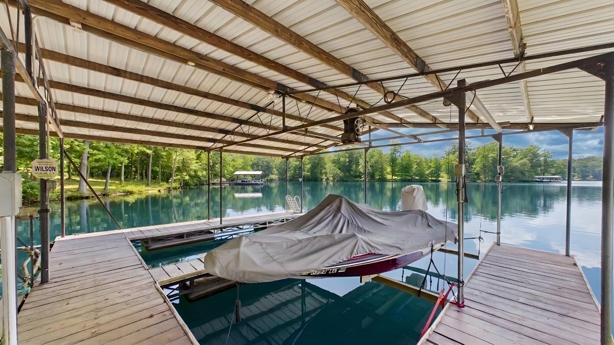 284 Crystal Creek Cir