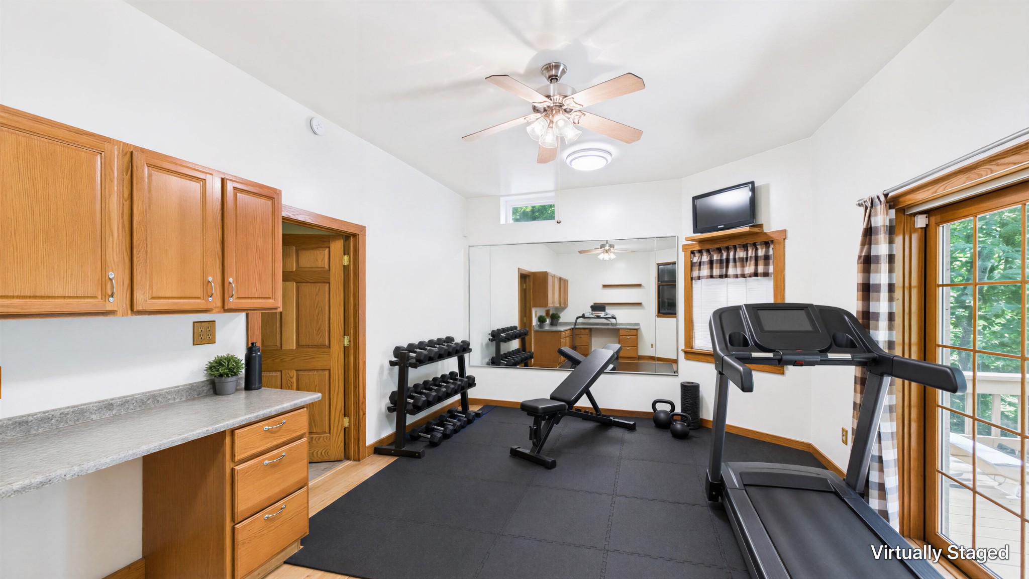 284 Crystal Creek Cir