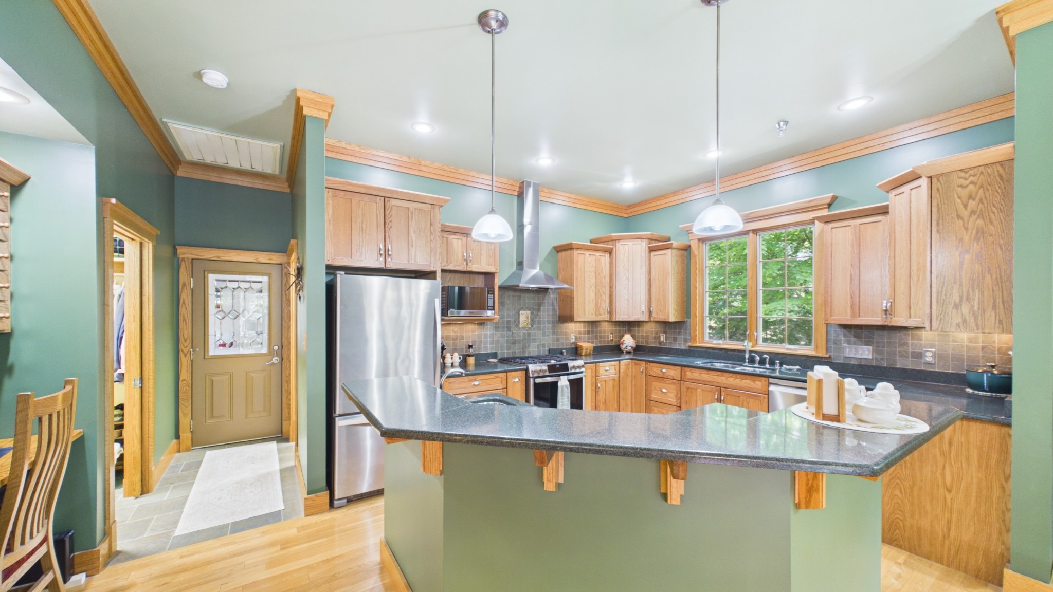 284 Crystal Creek Cir
