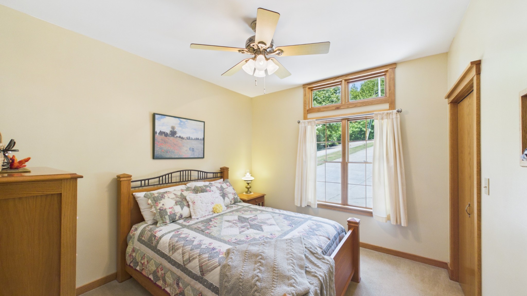 284 Crystal Creek Cir
