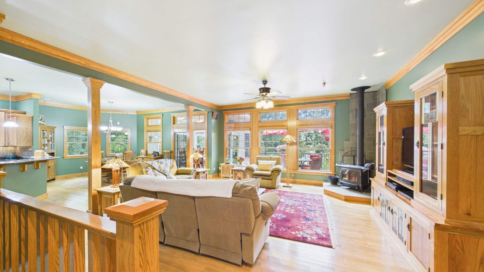 284 Crystal Creek Cir