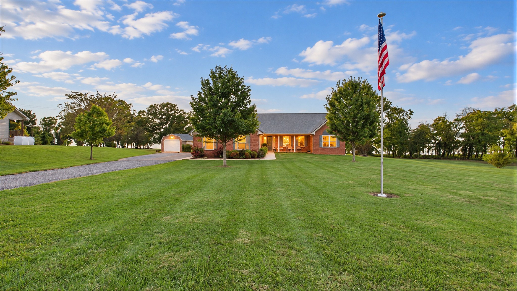 325 Destiny Ln