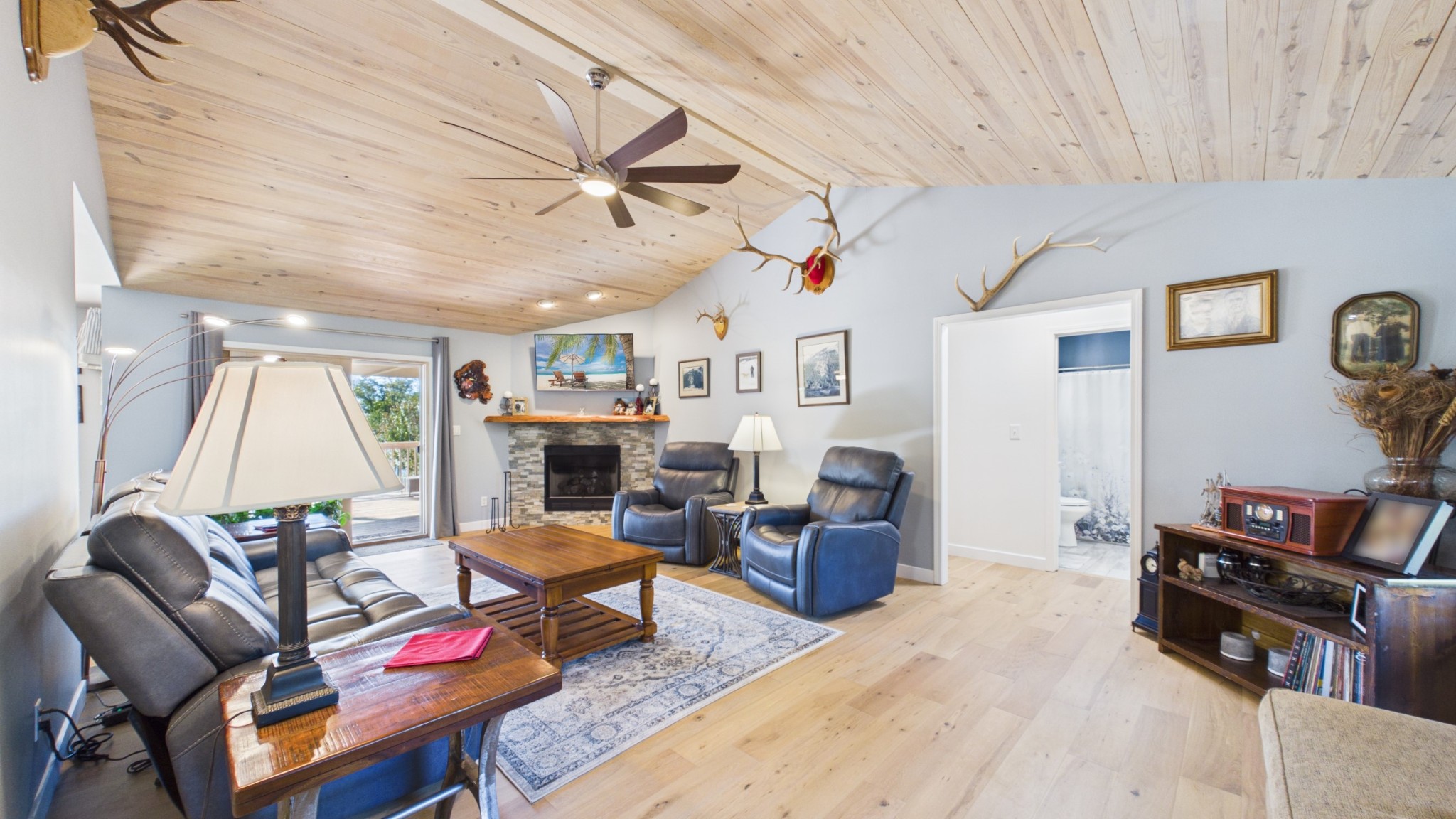 325 Destiny Ln