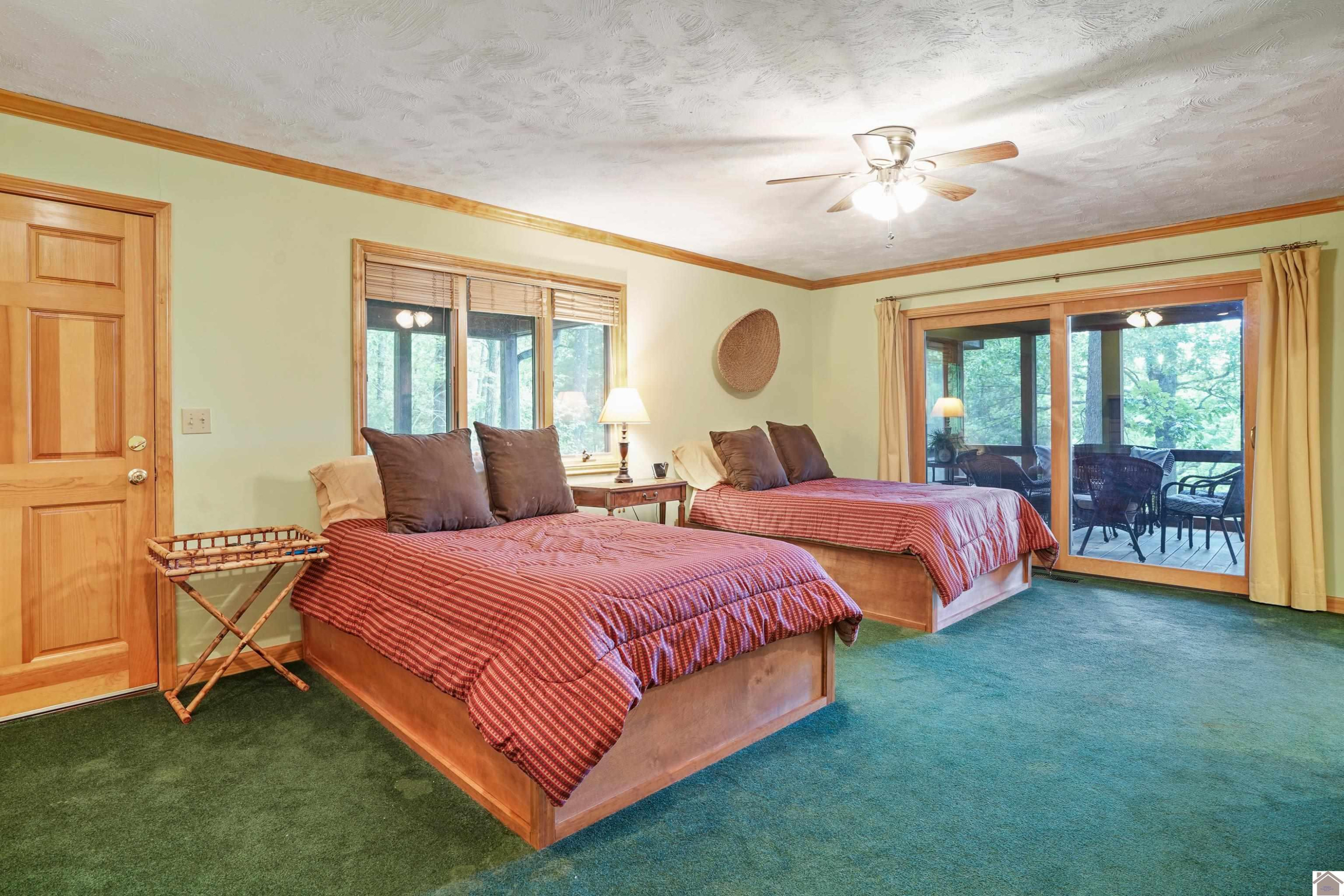 1621 Shoemaker Road Kentucky Lake