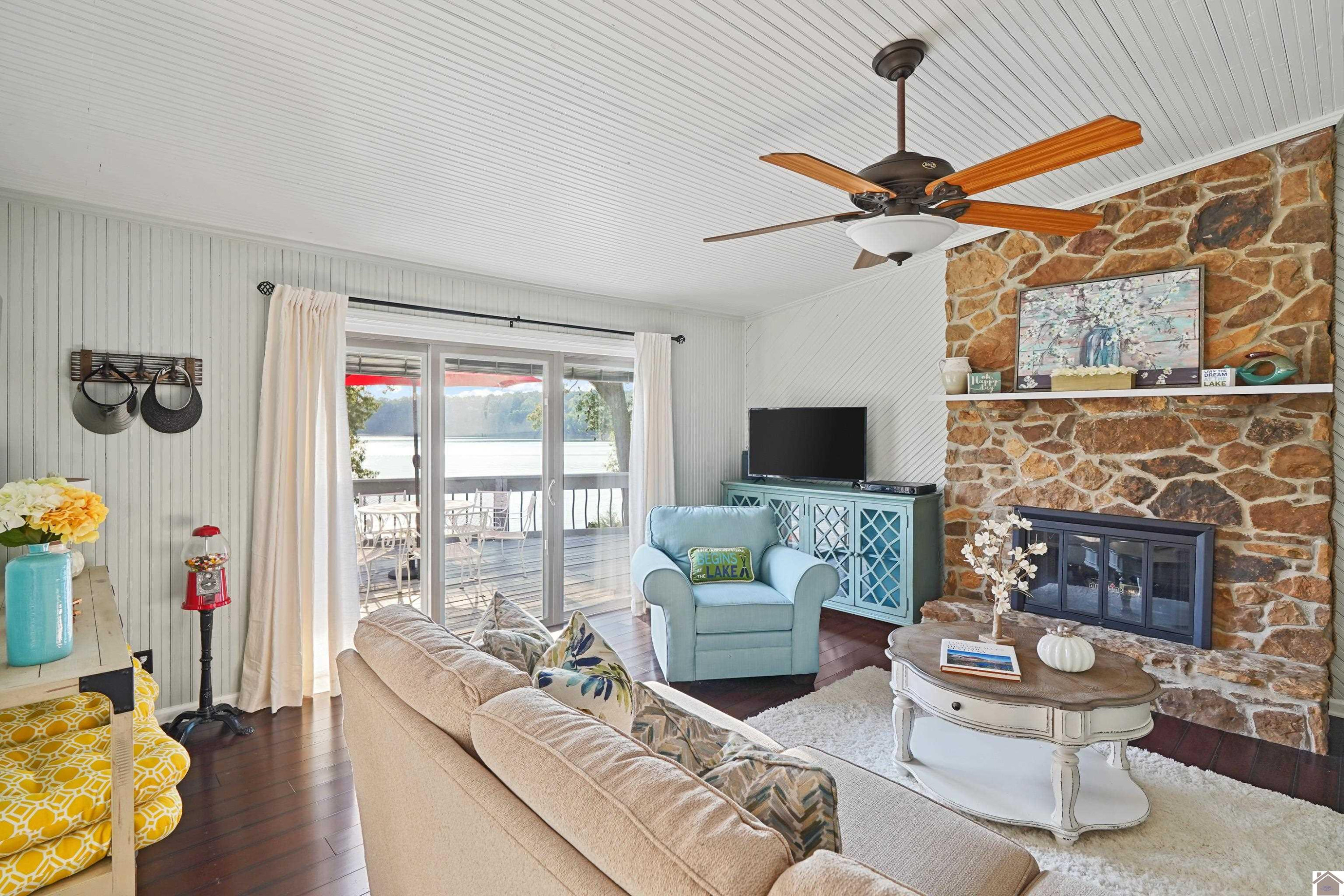 1221 Cunningham Lake Barkley