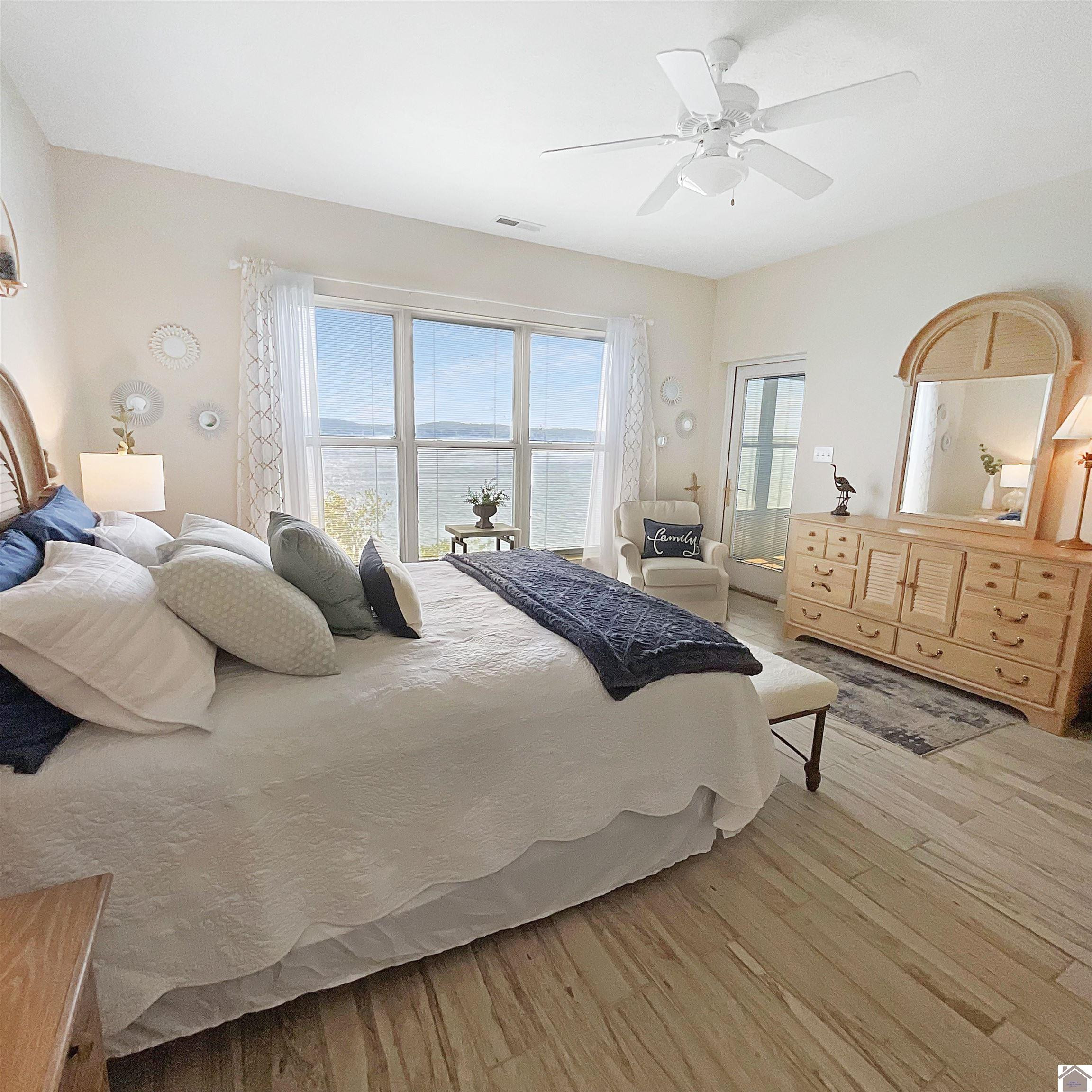 618 Moon Bay Drive Unit 6