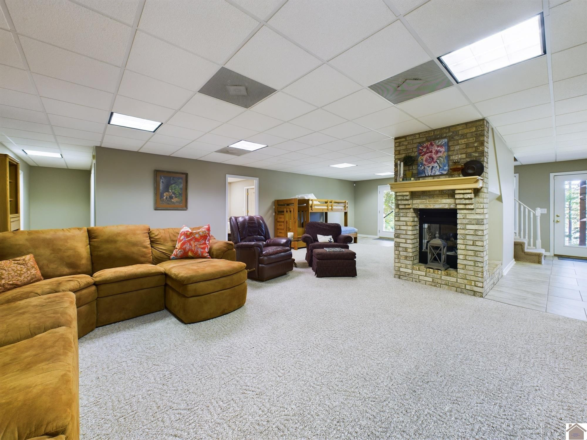 811 Cypress