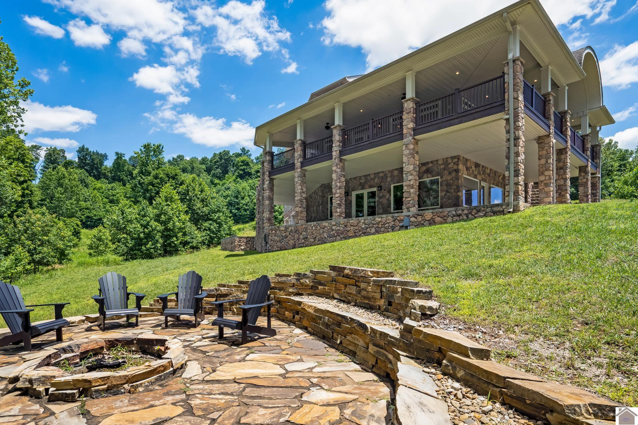 672 Trinity Lane Lake Barkley