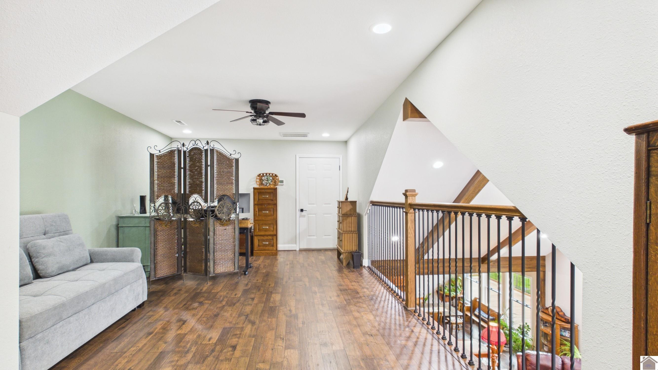 726 BRECKINRIDGE