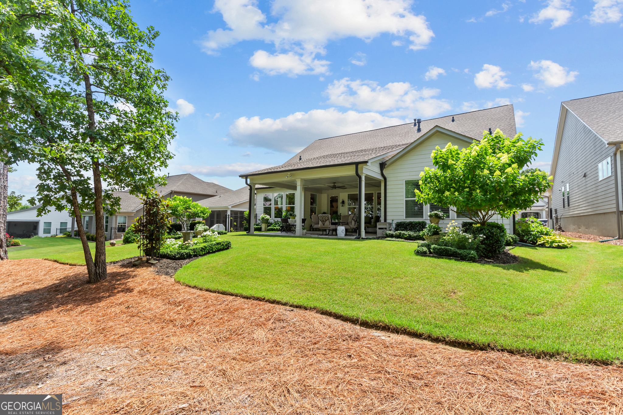 319 Erie Point