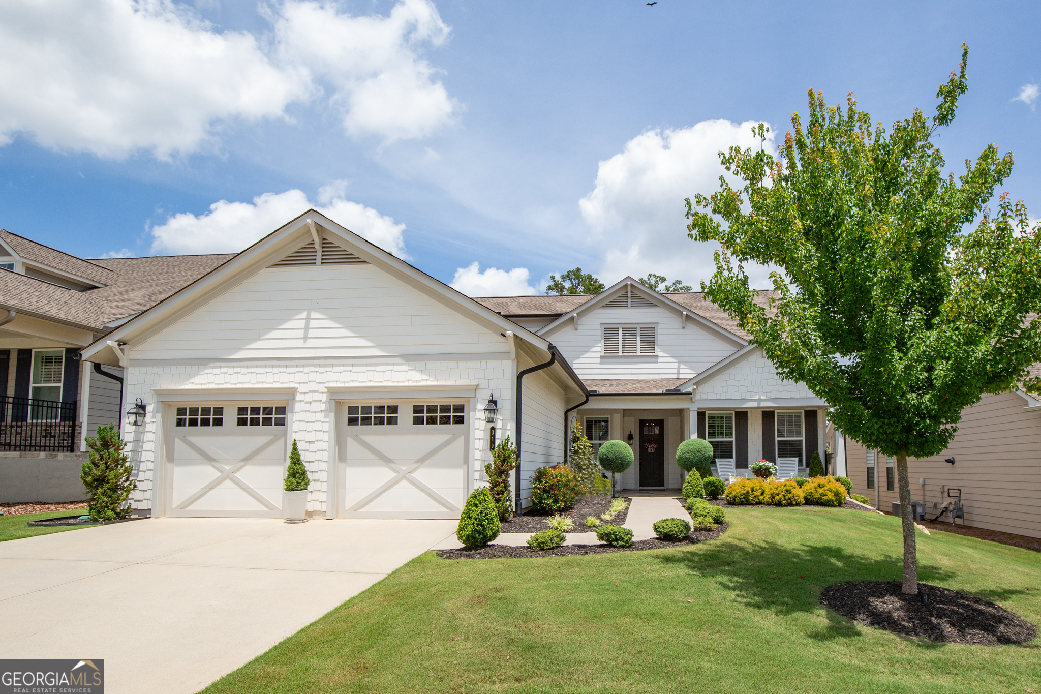 319 Erie Point