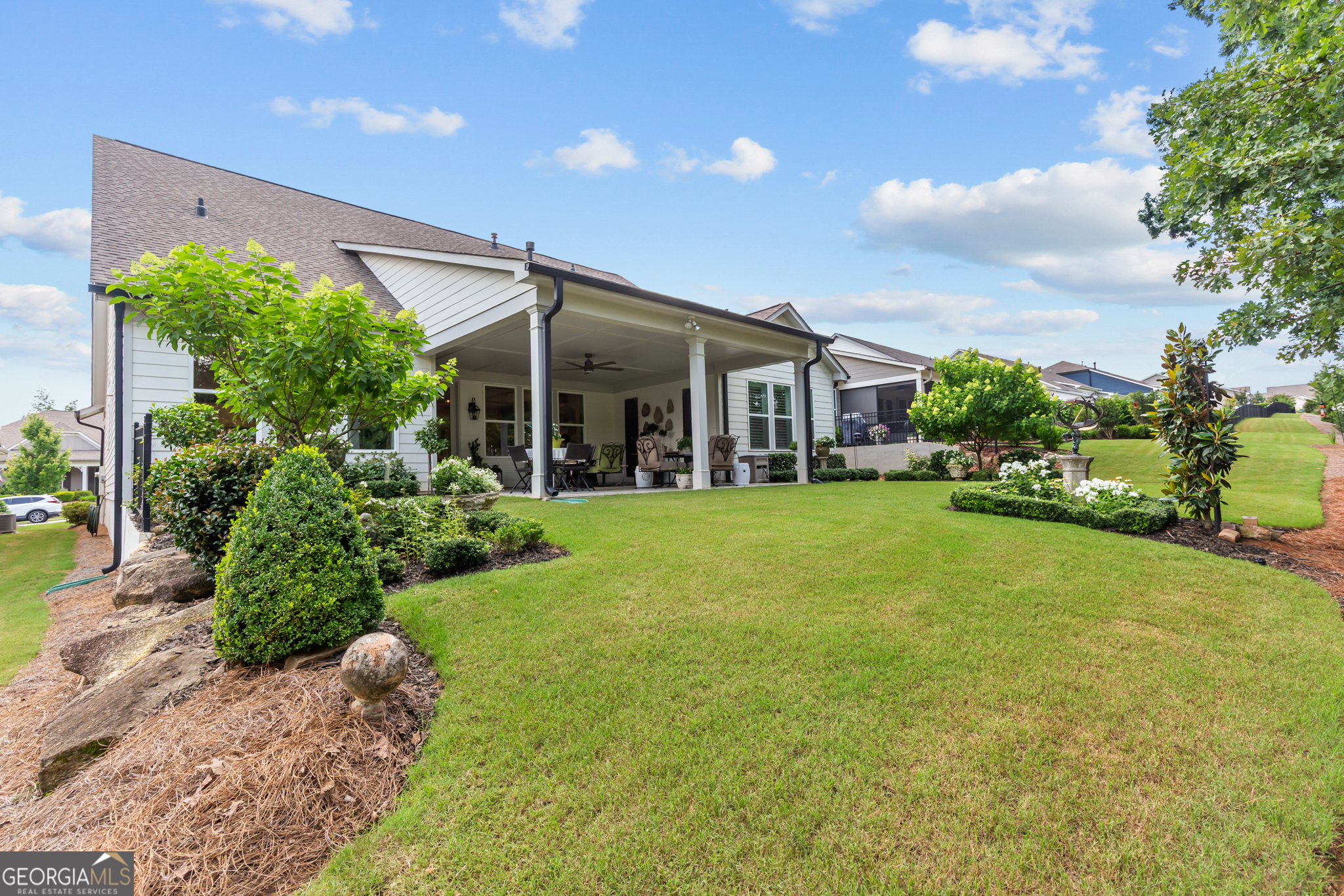 319 Erie Point