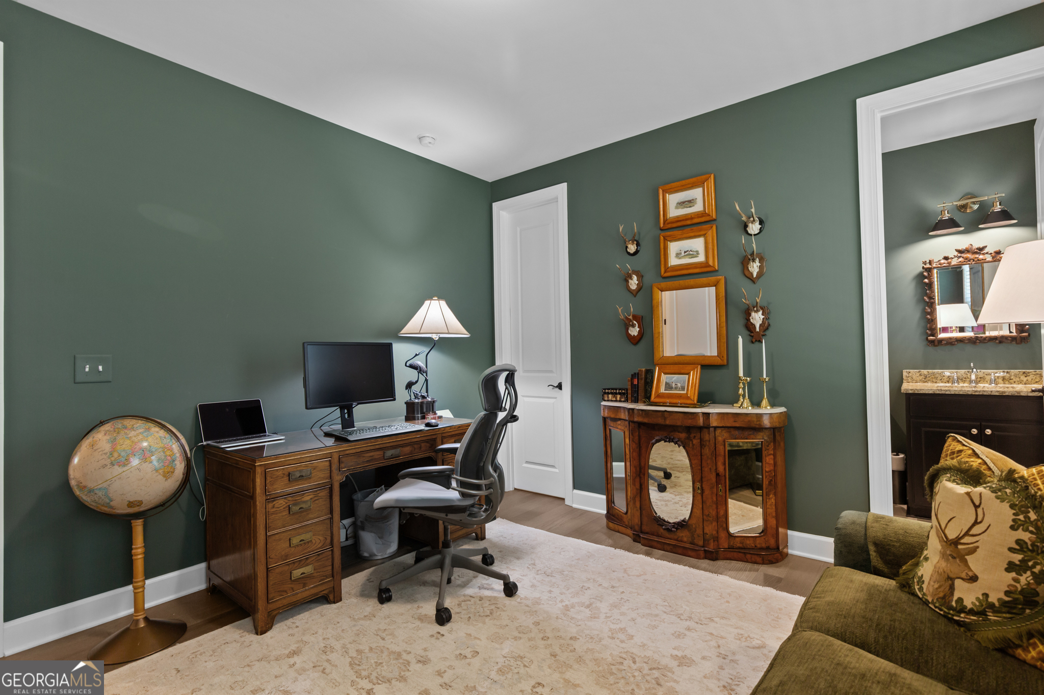 319 Erie Point