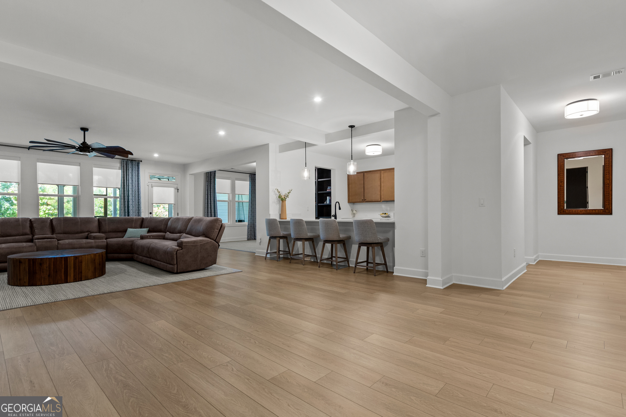 170 Erie Point
