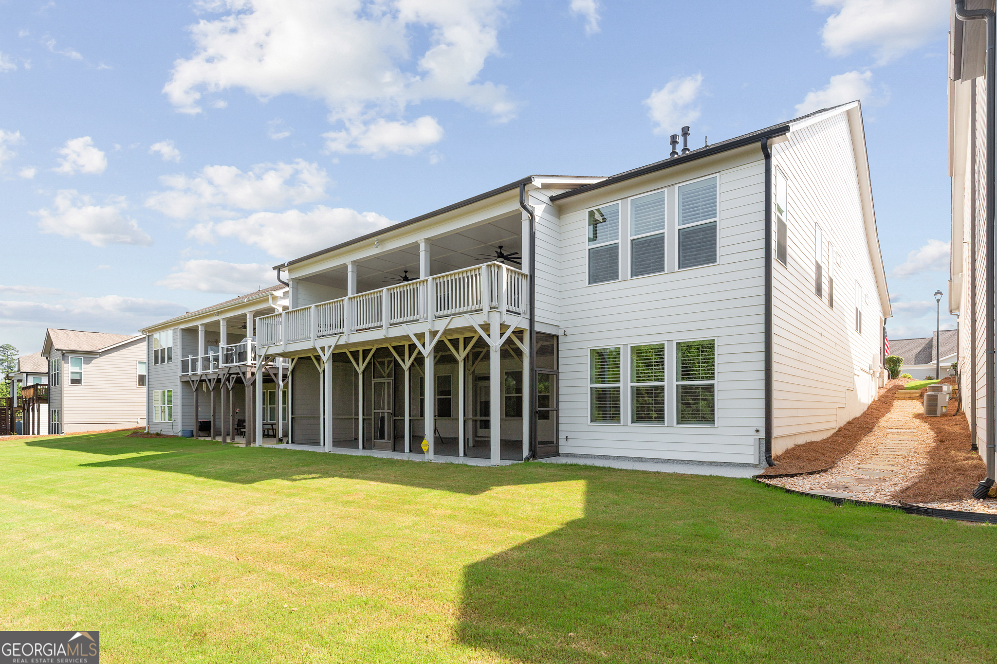 170 Erie Point