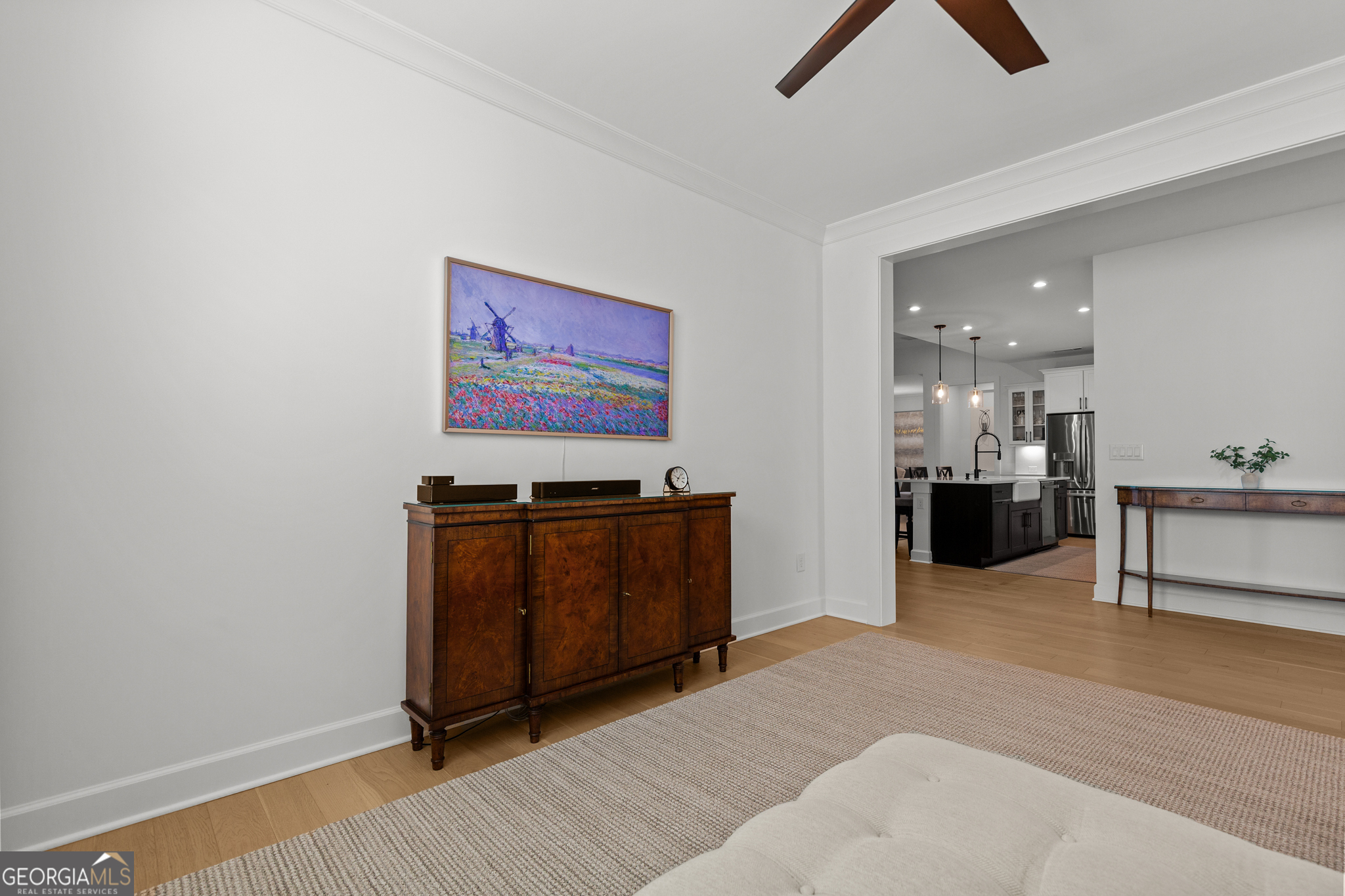 170 Erie Point