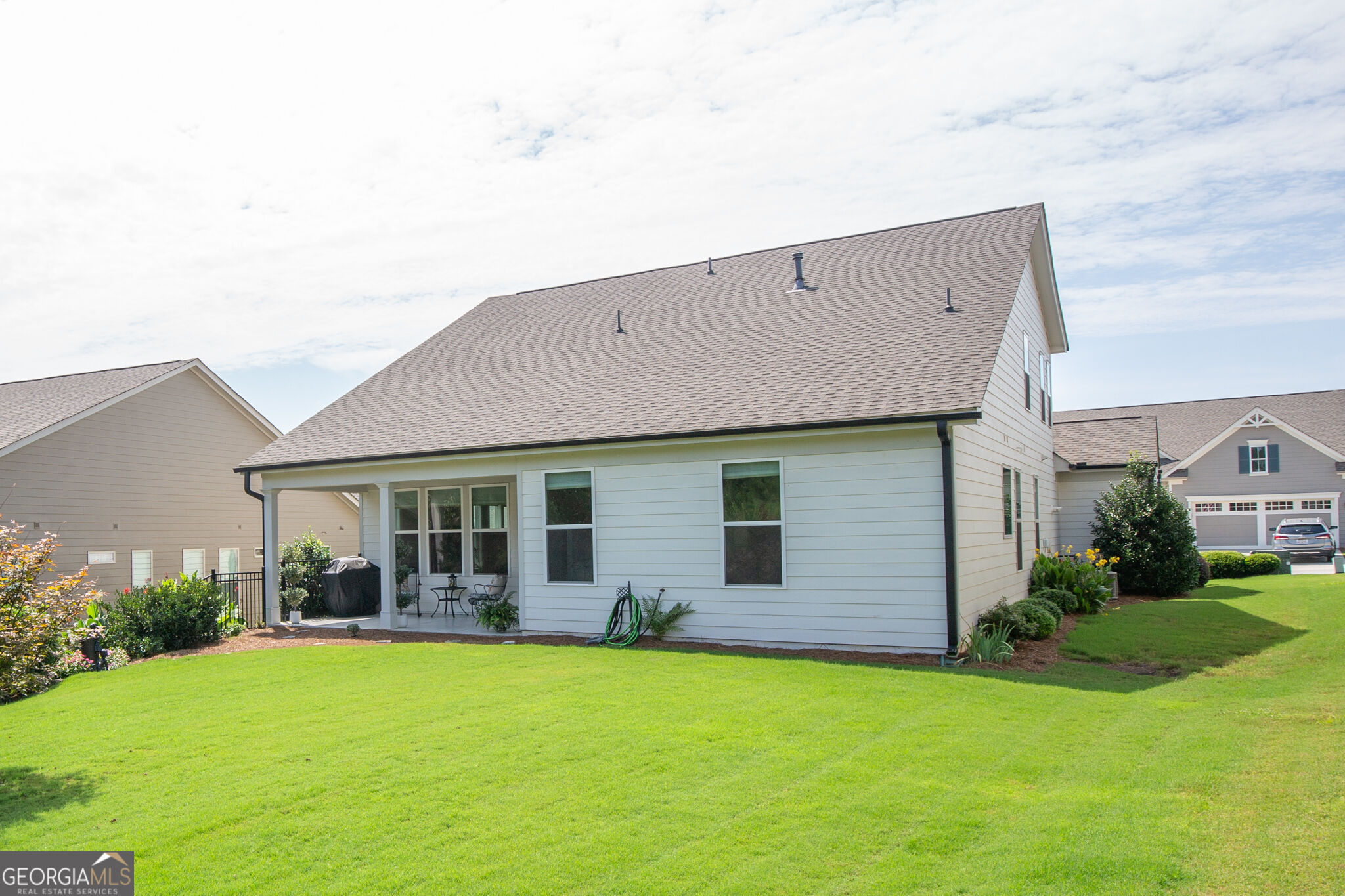 215 Silver Court