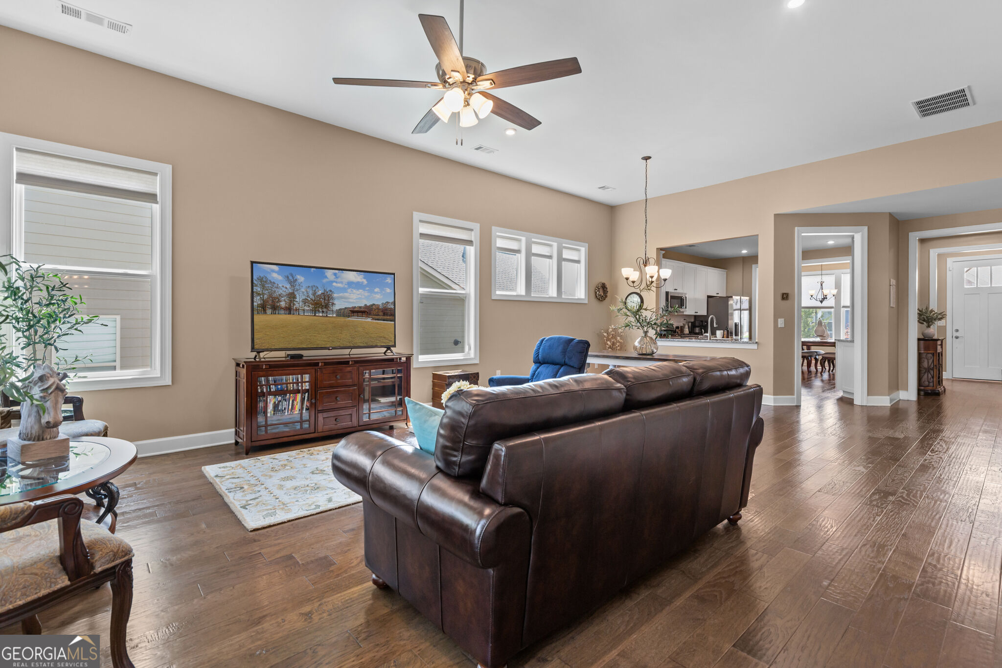 215 Silver Court