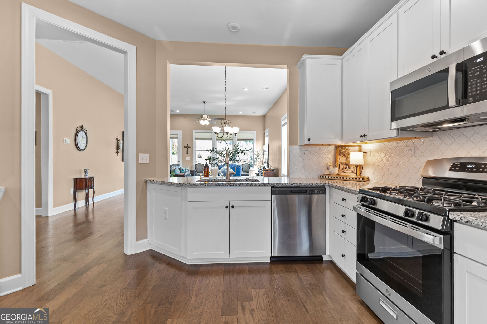 215 Silver Court