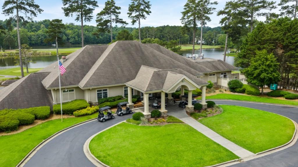 124 Crooked Lake Park