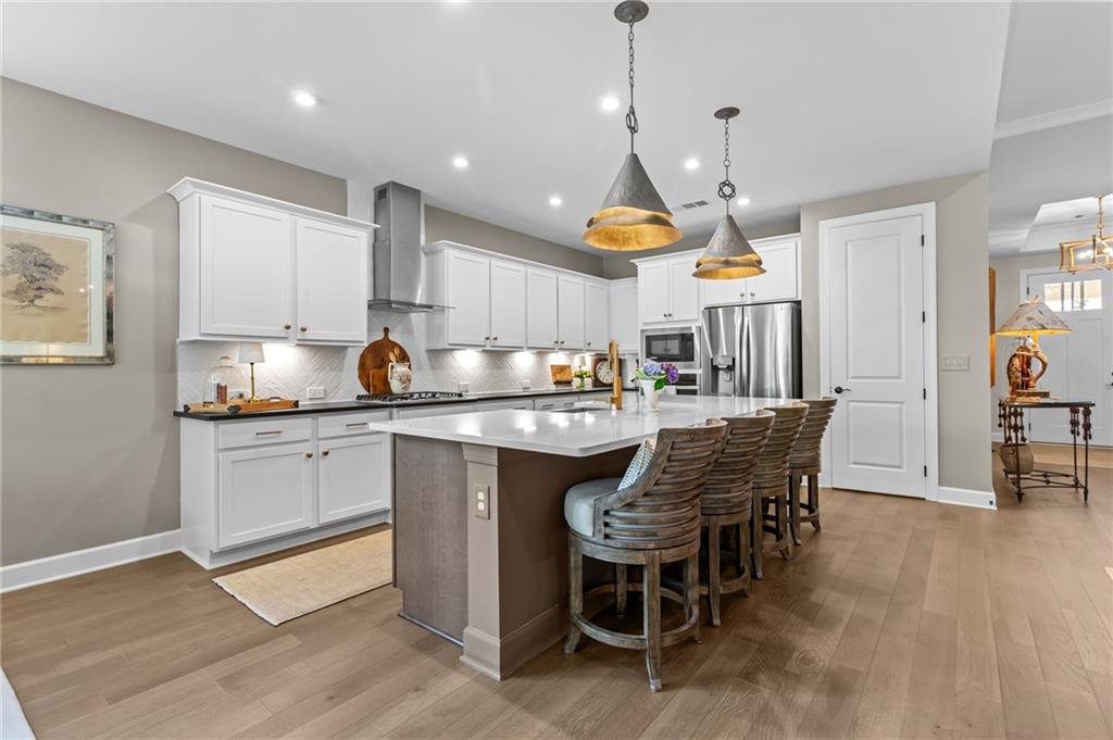 319 Erie Point