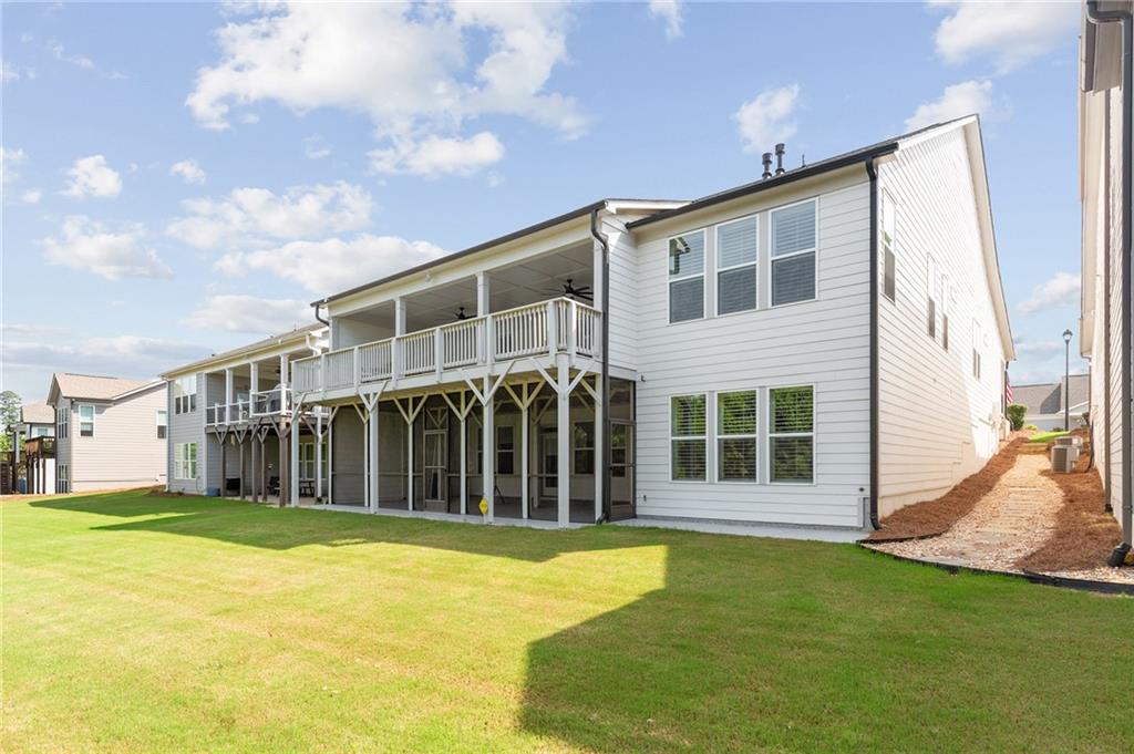 170 Erie Point