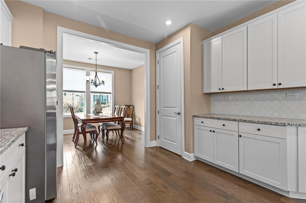 215 Silver Court