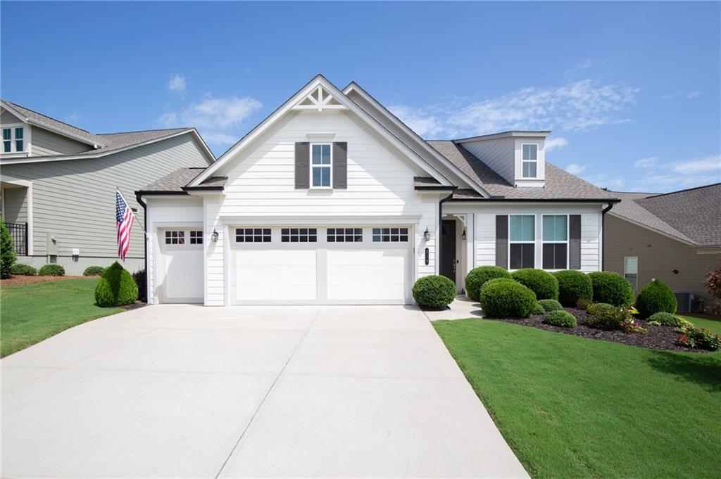 215 Silver Court