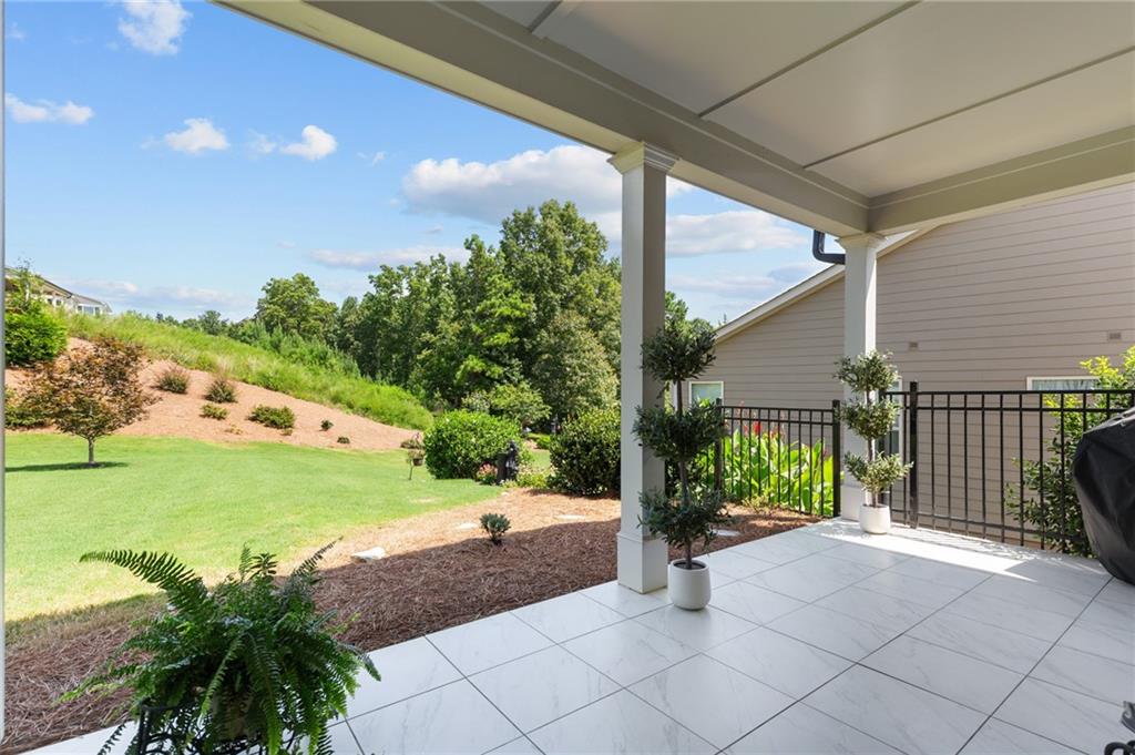 215 Silver Court