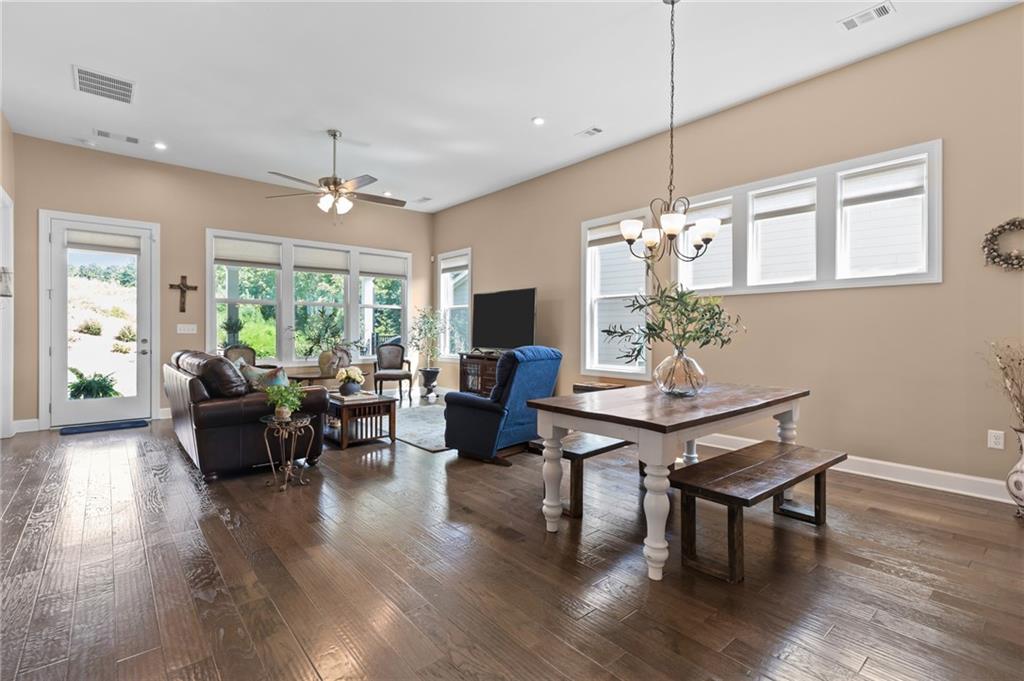 215 Silver Court