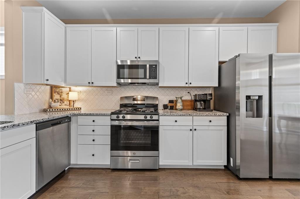 215 Silver Court