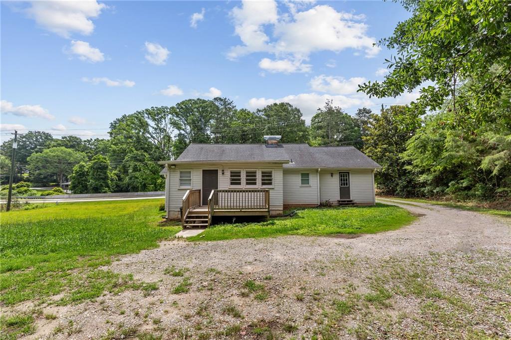 641 Highway 23 NW