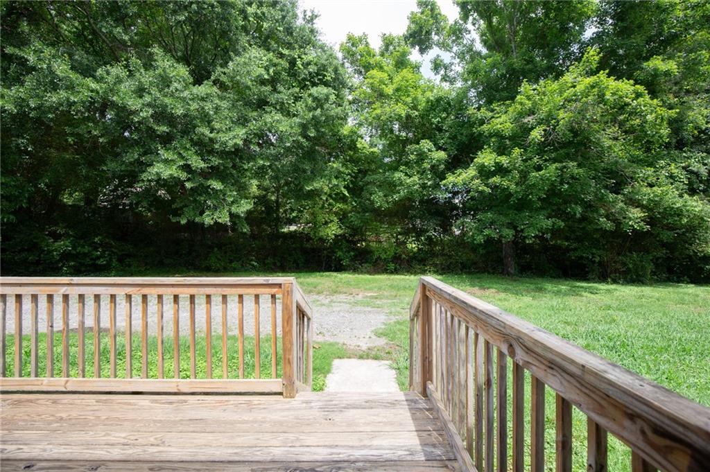 641 Highway 23 NW