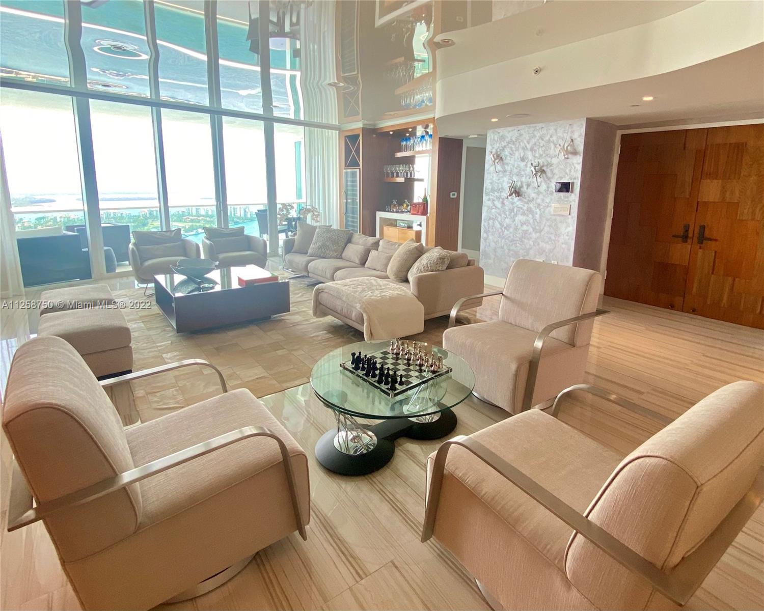 1000 S Pointe Dr Unit: 3402