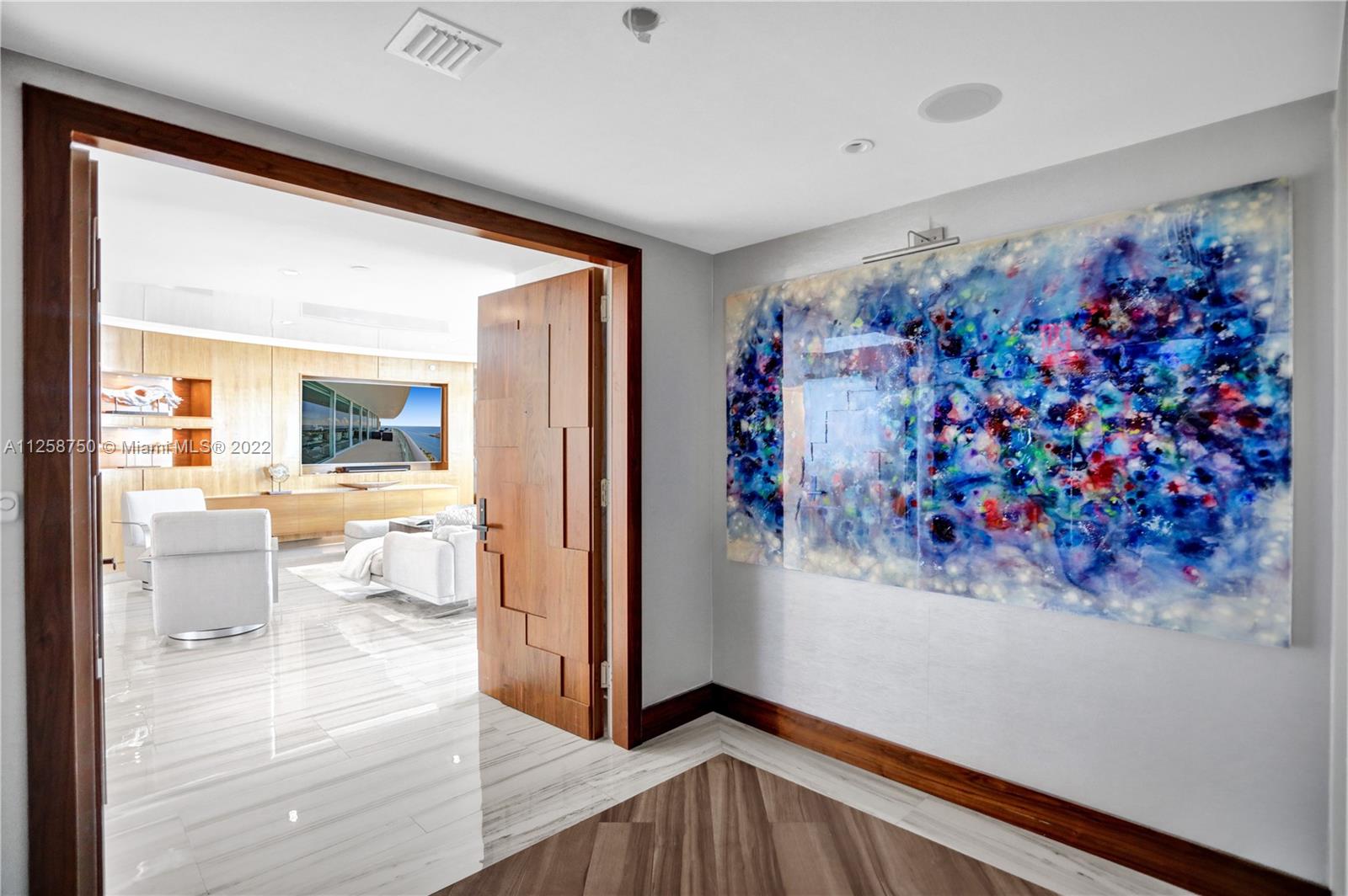1000 S Pointe Dr Unit: 3402