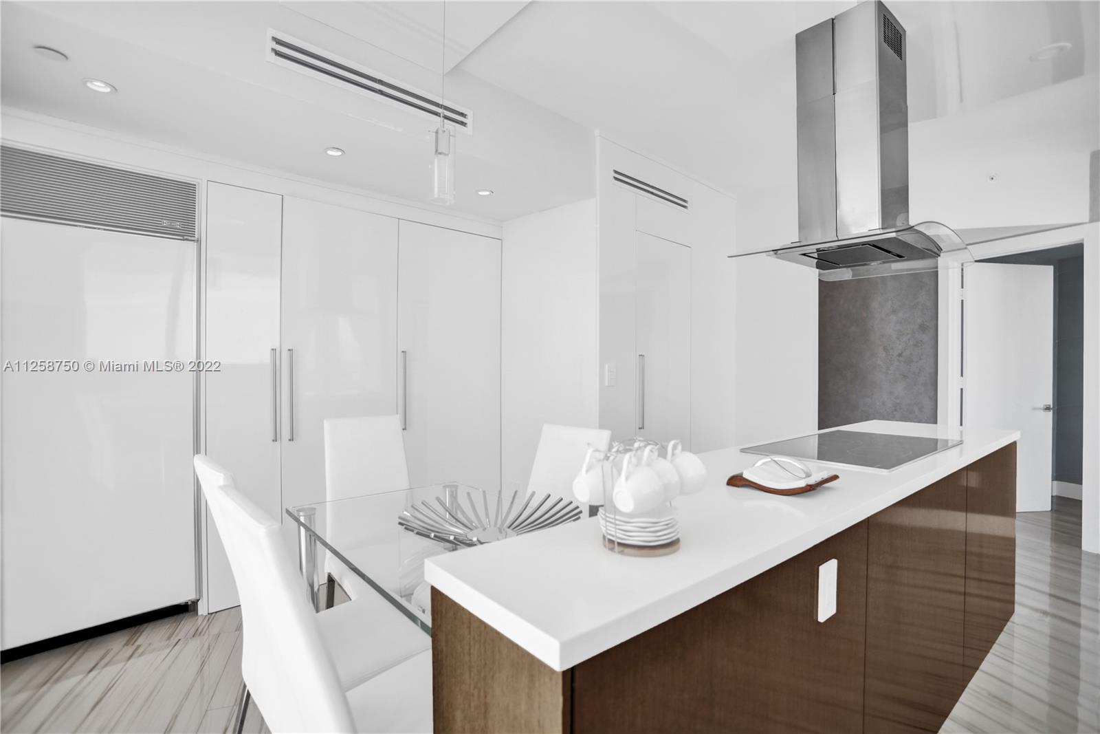 1000 S Pointe Dr Unit: 3402